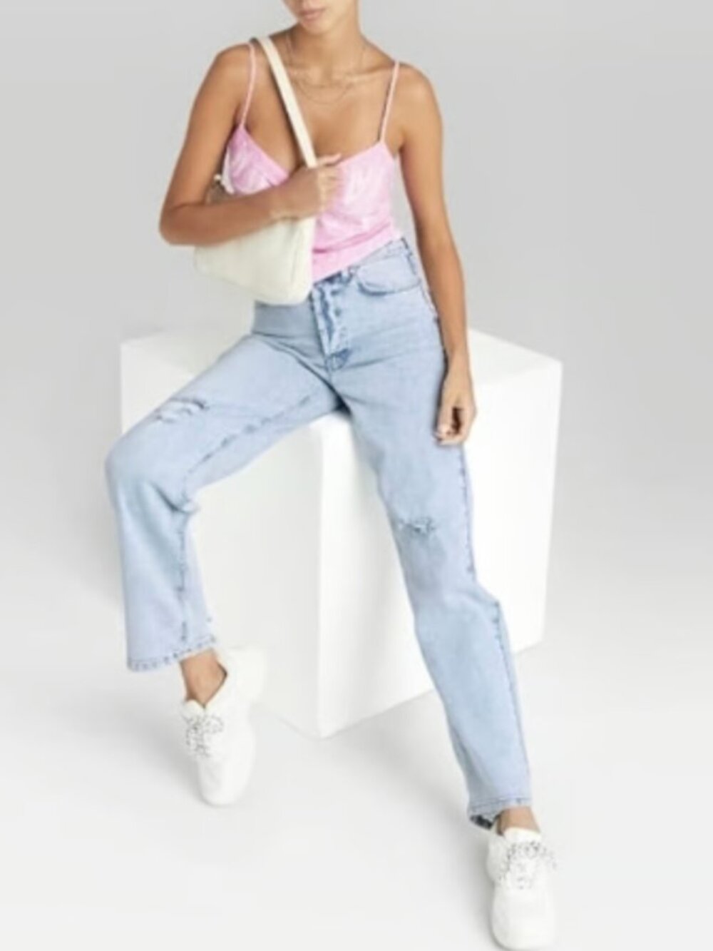 NWT Women's Super-High Rise Distressed Straight Jeans (Target)